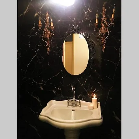 Apartment Terrazzo Esclusivo Con Zona Solarium Da 200 Mq *