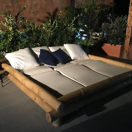 Daire Terrazzo Esclusivo Con Zona Solarium Da 200 Mq *